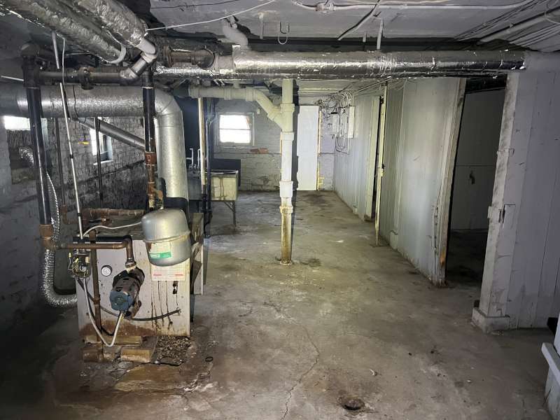 12754469 Property Photo 36