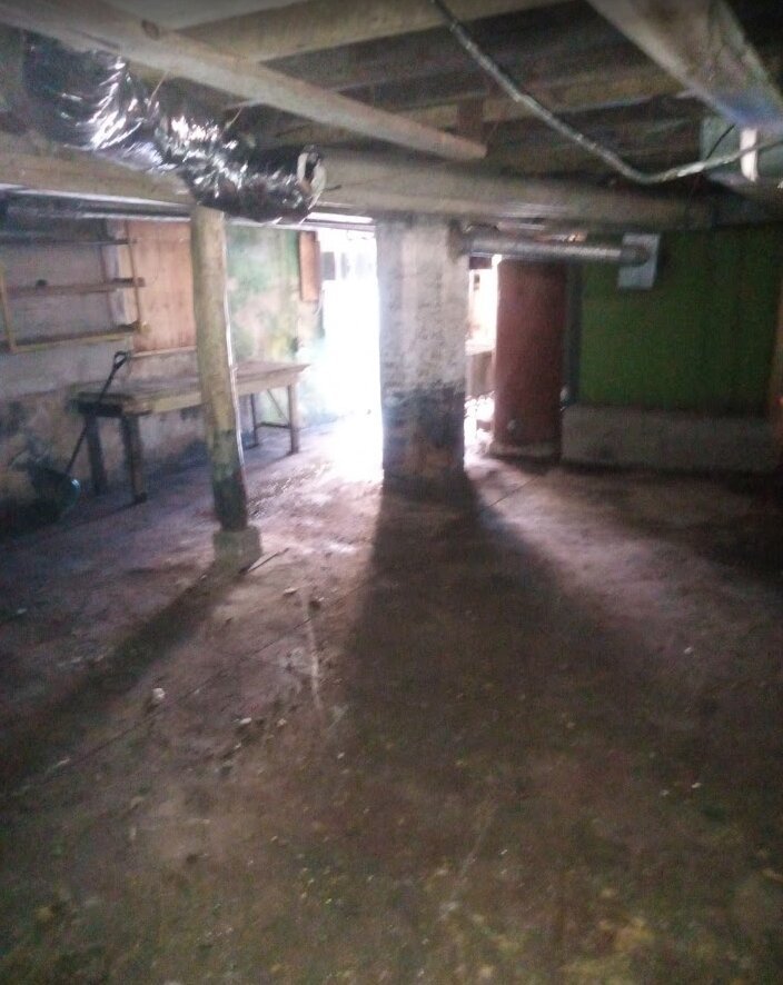 7300 S Peoria Street Property Photo 5