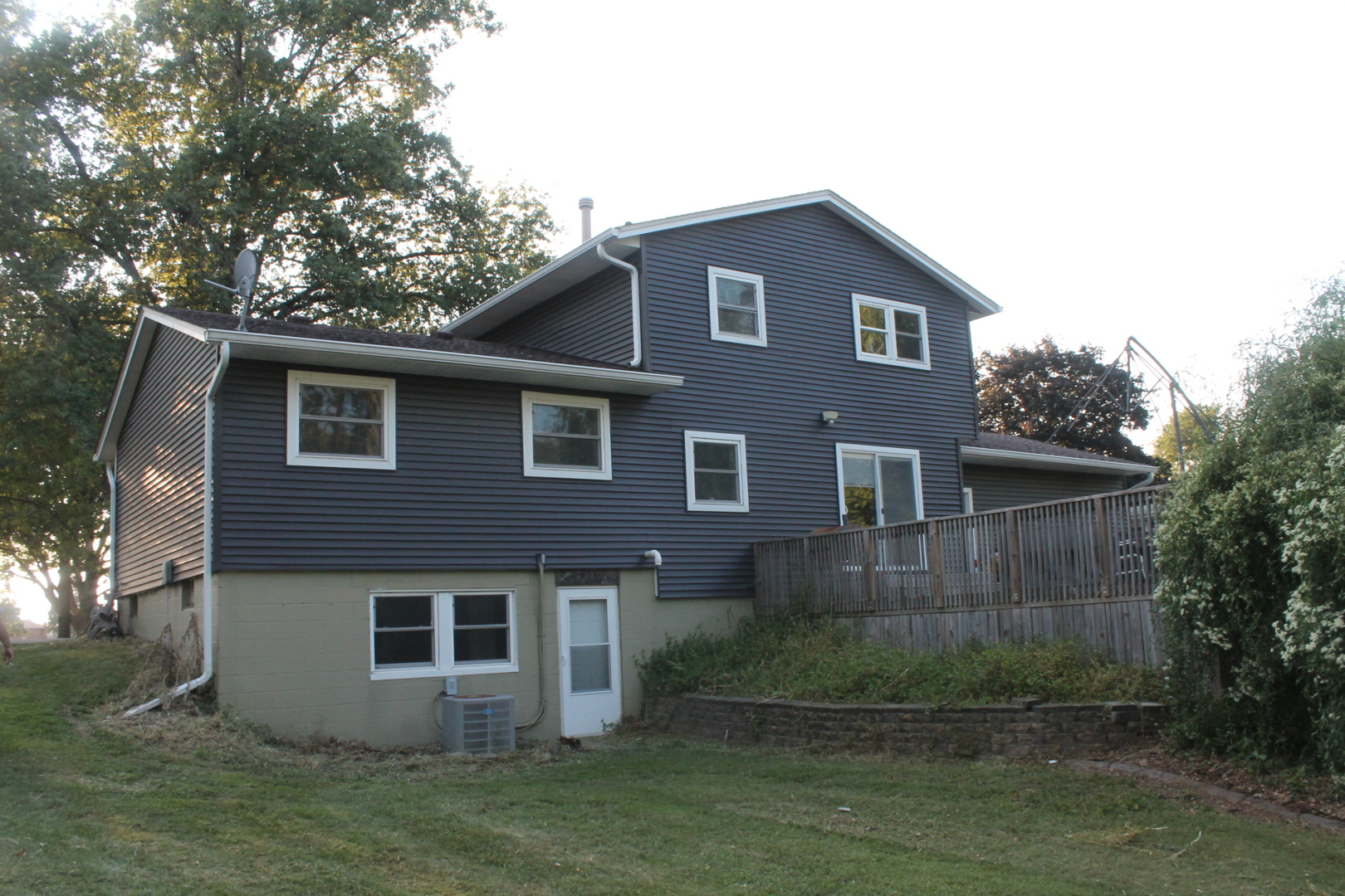 108 Circle Drive Property Photo 6