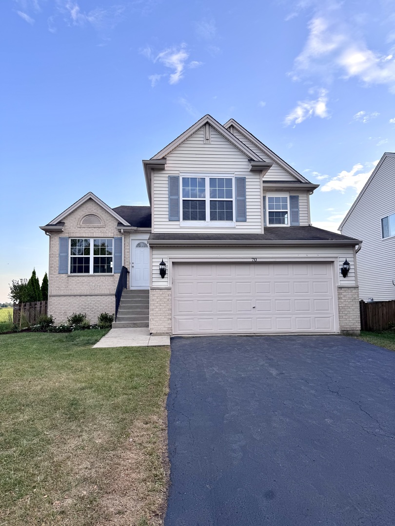 70 E Meadow Drive Property Photo 1