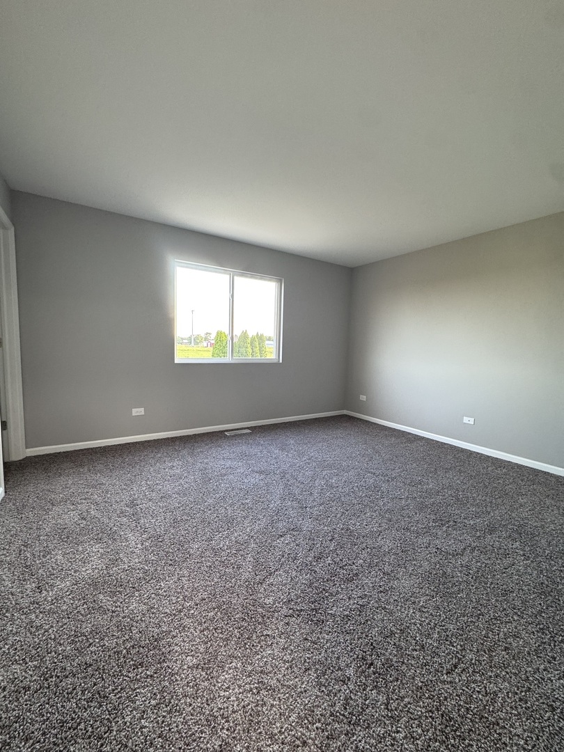 70 E Meadow Drive Property Photo 8