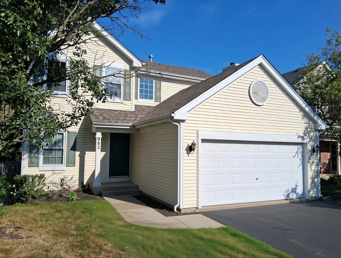 982 Rosefield Lane Property Photo 1