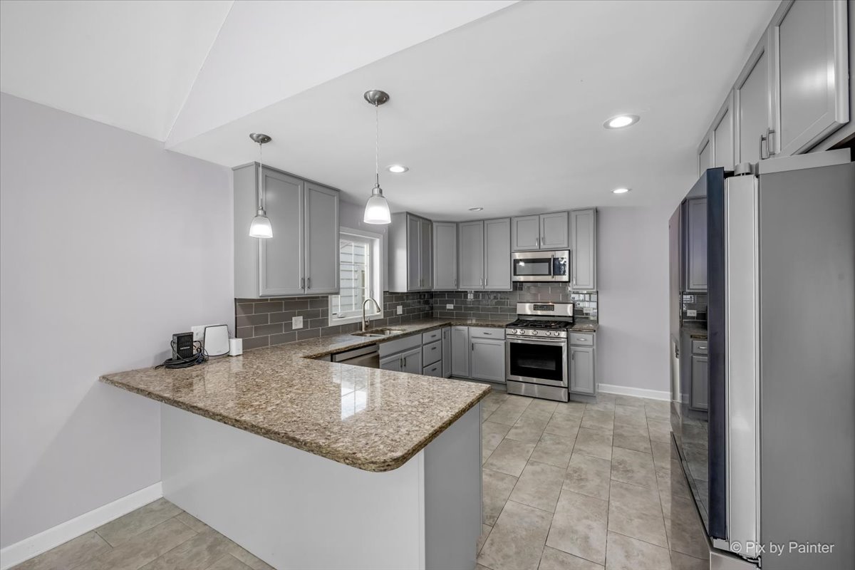 400 Spruce Avenue Property Photo 13