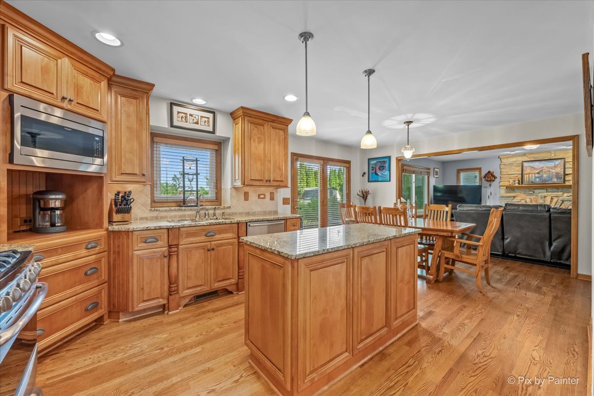 1775 Illinois Street Property Photo 7
