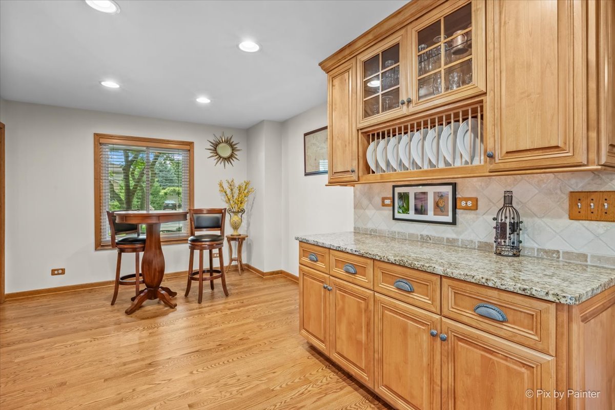 1775 Illinois Street Property Photo 11