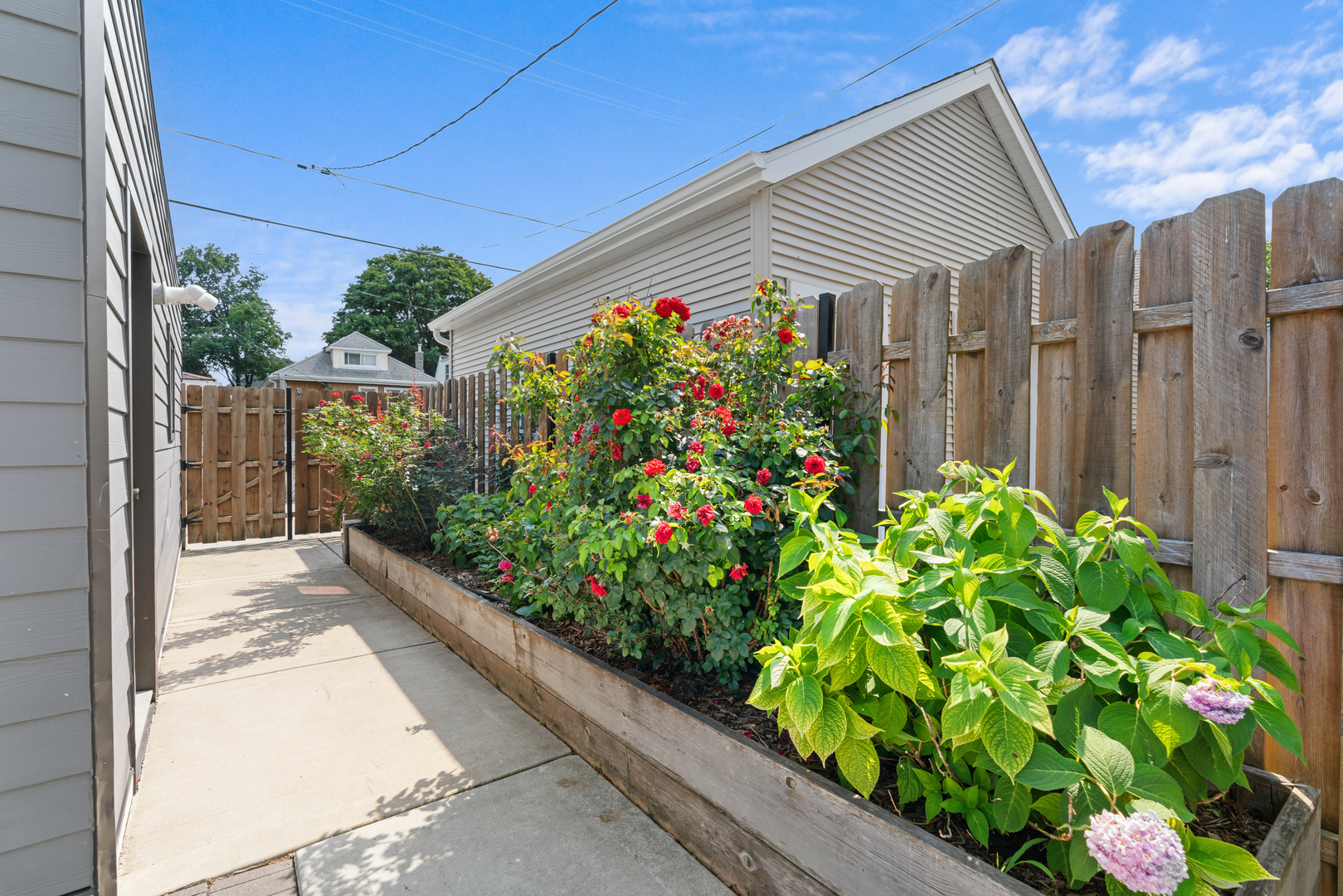 5047 W Winnemac Avenue Property Photo 45