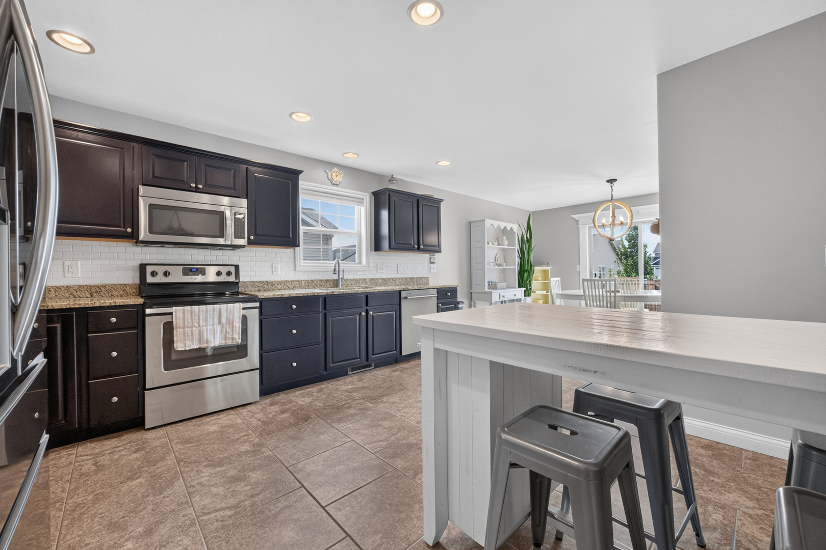 1711 Coralstone Way Property Photo 12