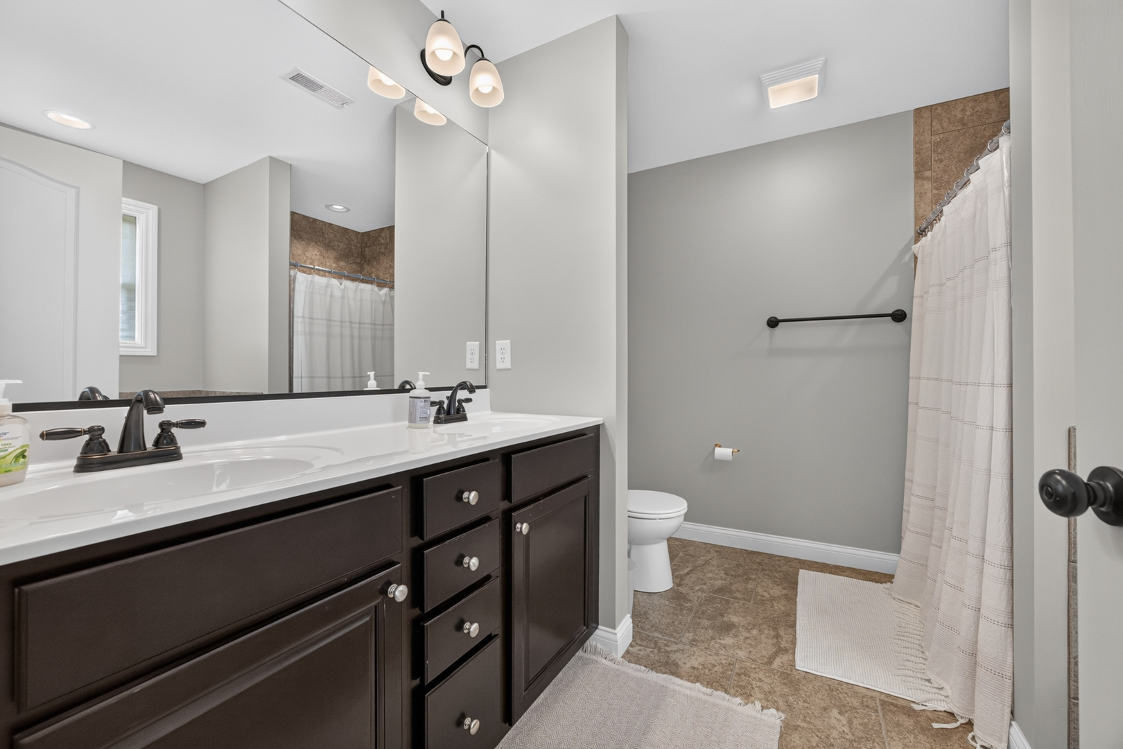 1711 Coralstone Way Property Photo 30