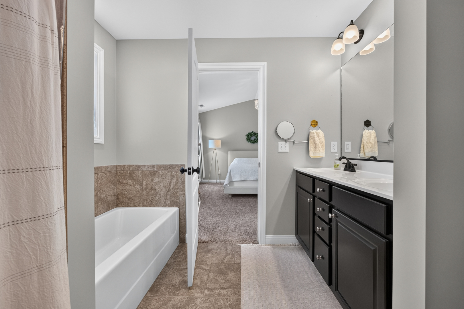 1711 Coralstone Way Property Photo 31