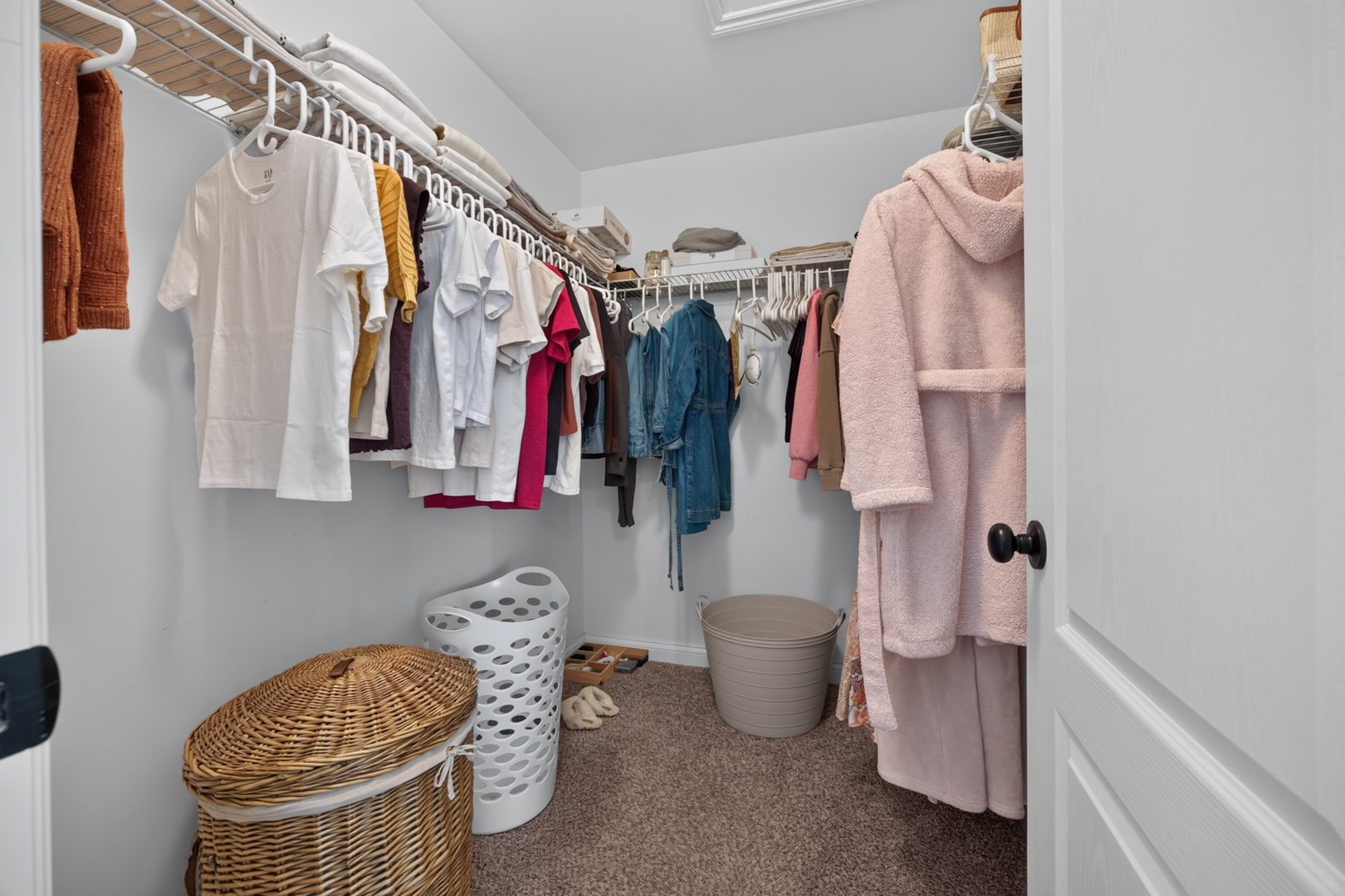 1711 Coralstone Way Property Photo 32