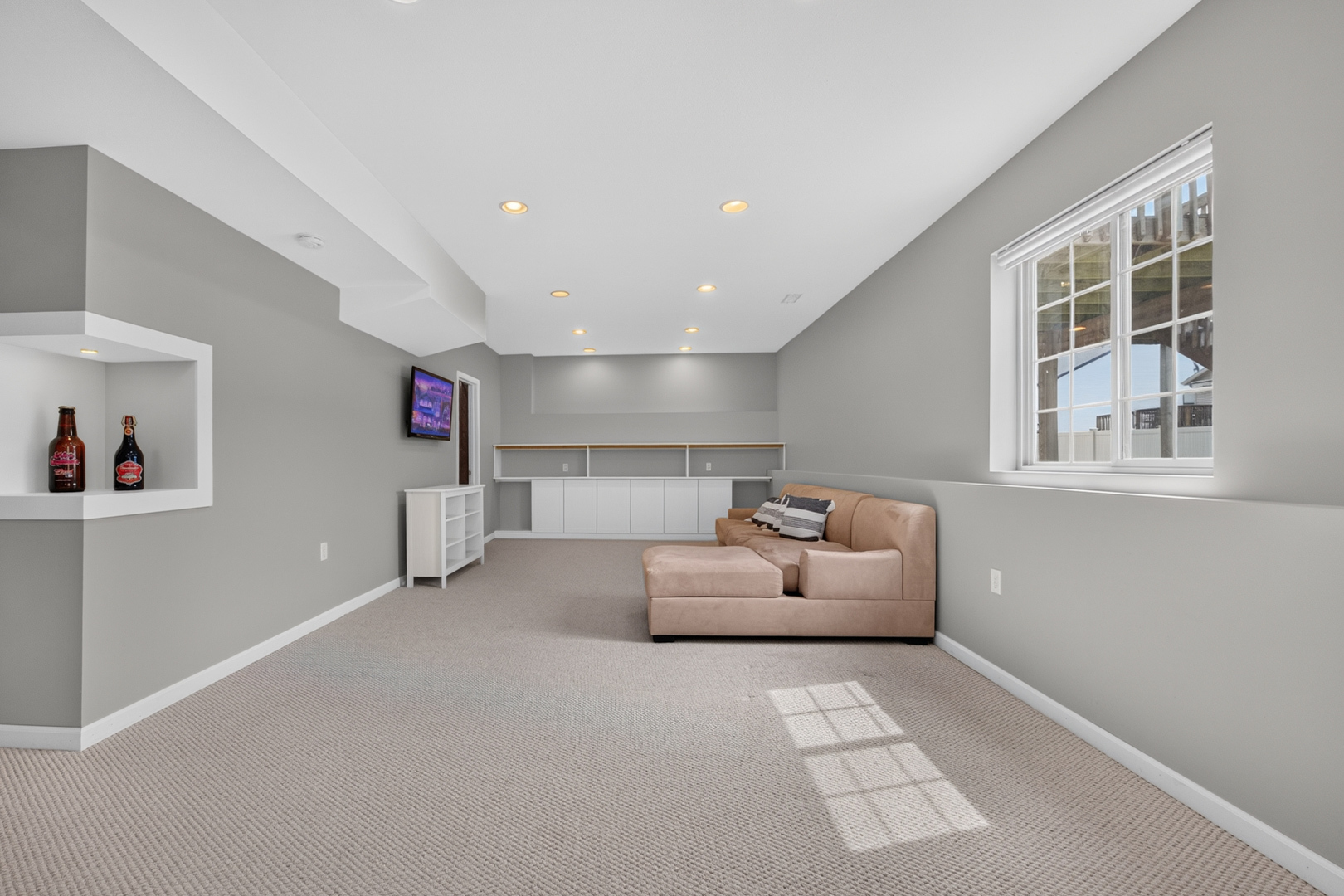 1711 Coralstone Way Property Photo 34