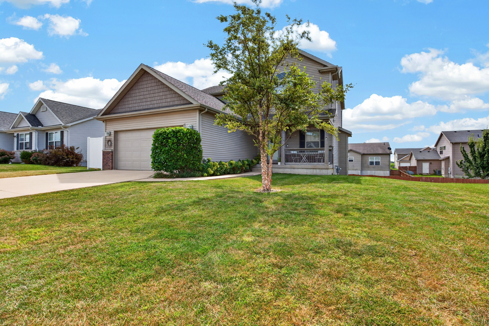 1711 Coralstone Way Property Photo 46