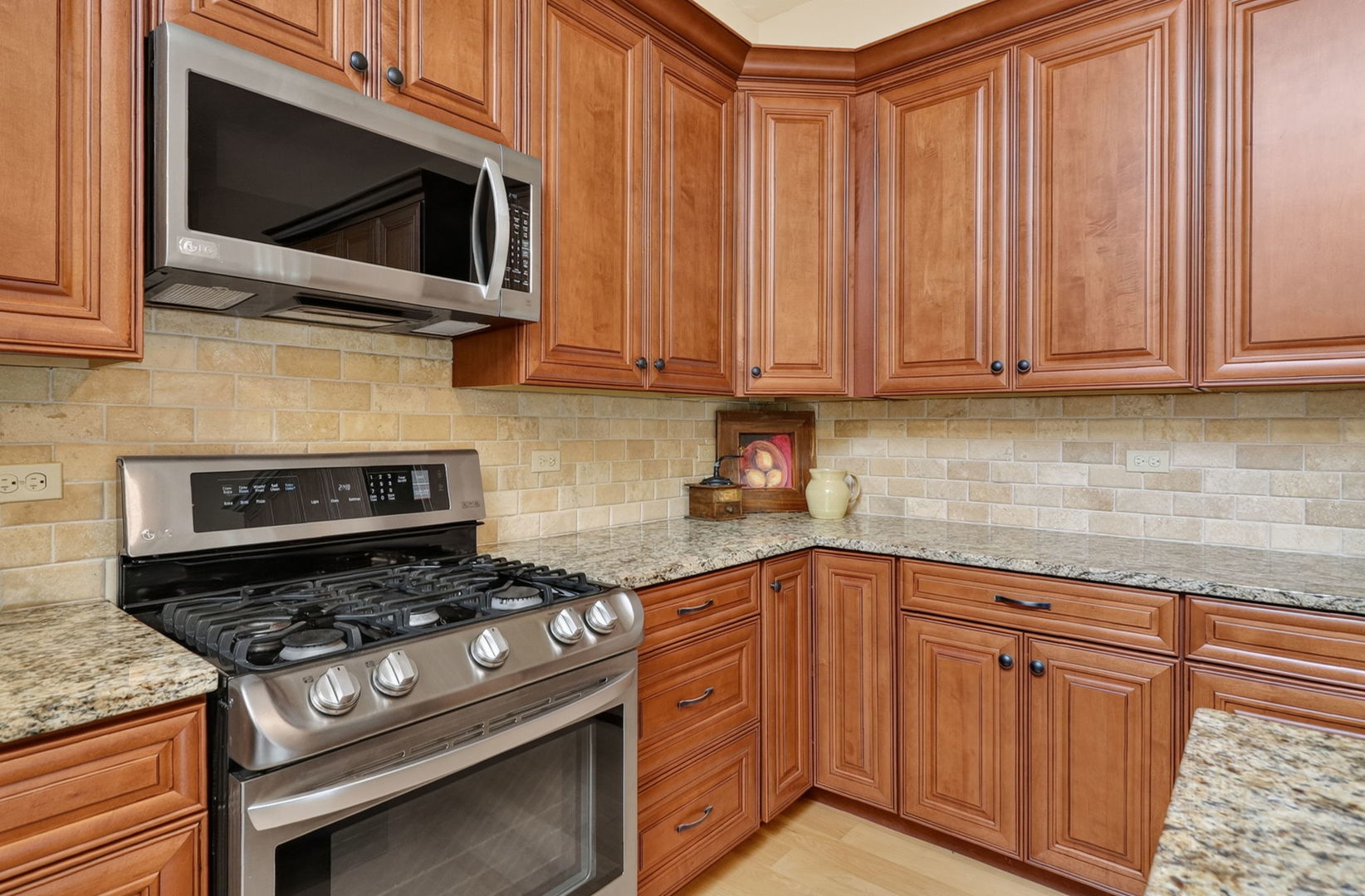 2189 Hidden Valley Drive Property Photo 7