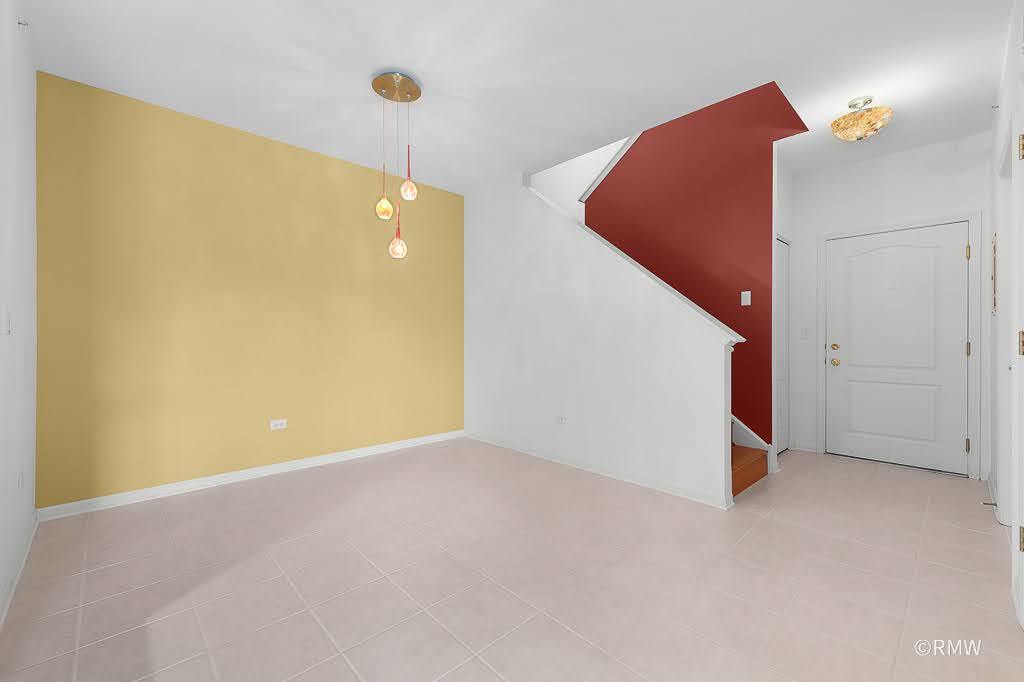 1275 W Lake Street 303 Property Photo 12