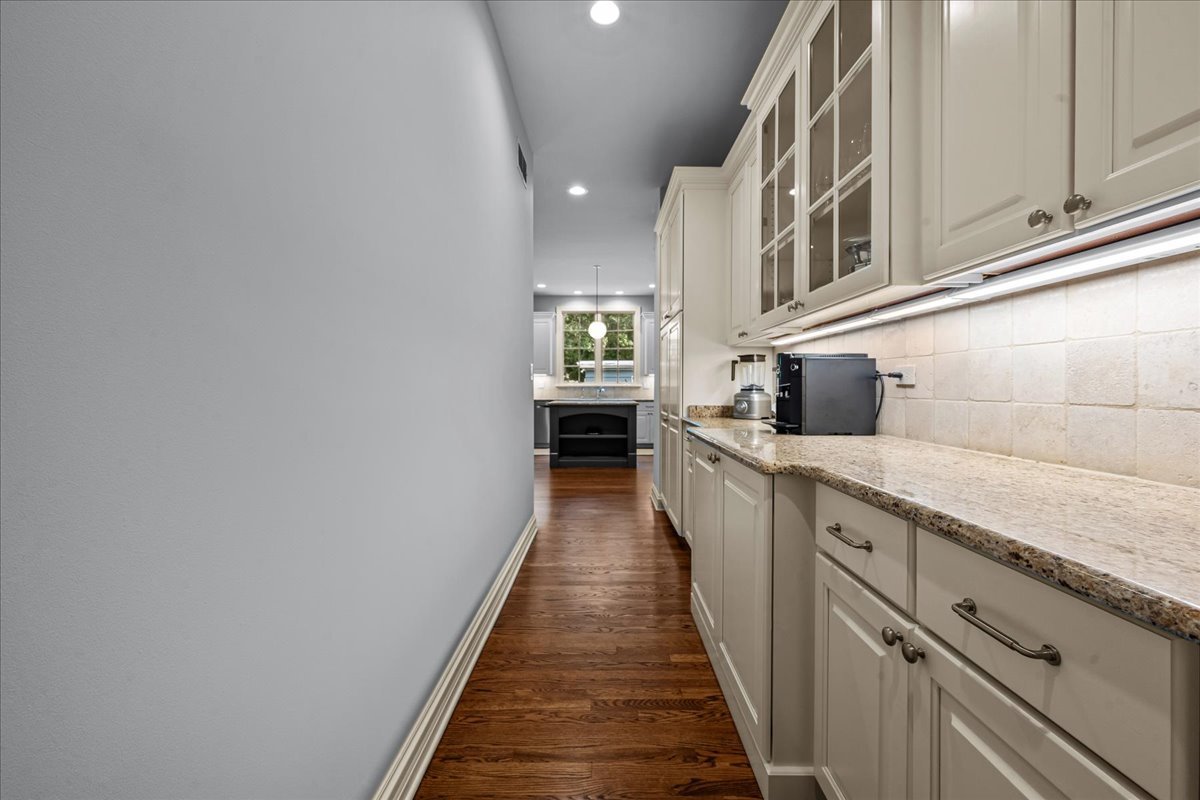 716 20th Street Property Photo 19