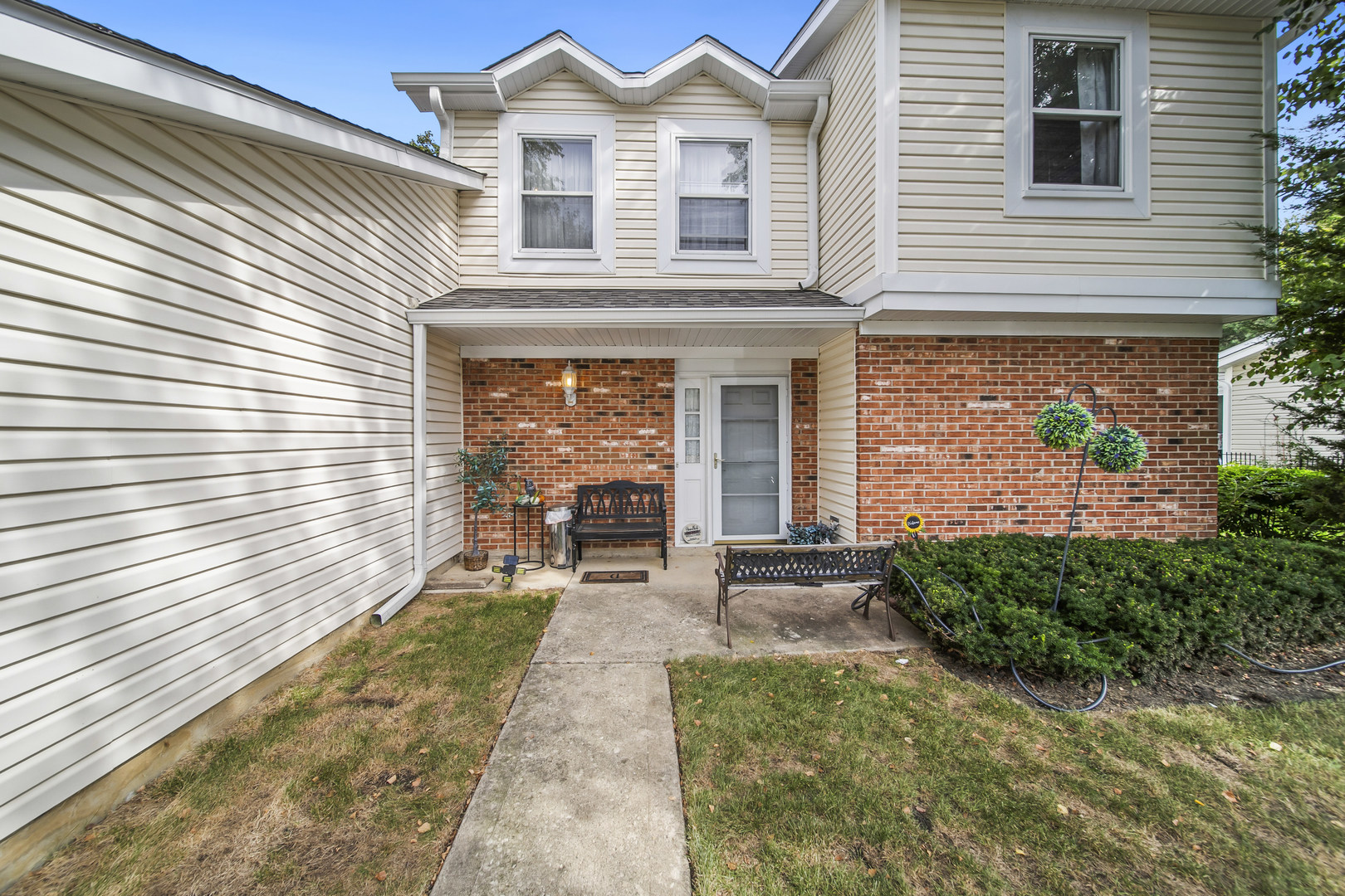 251 Tamarack Drive Property Photo 2
