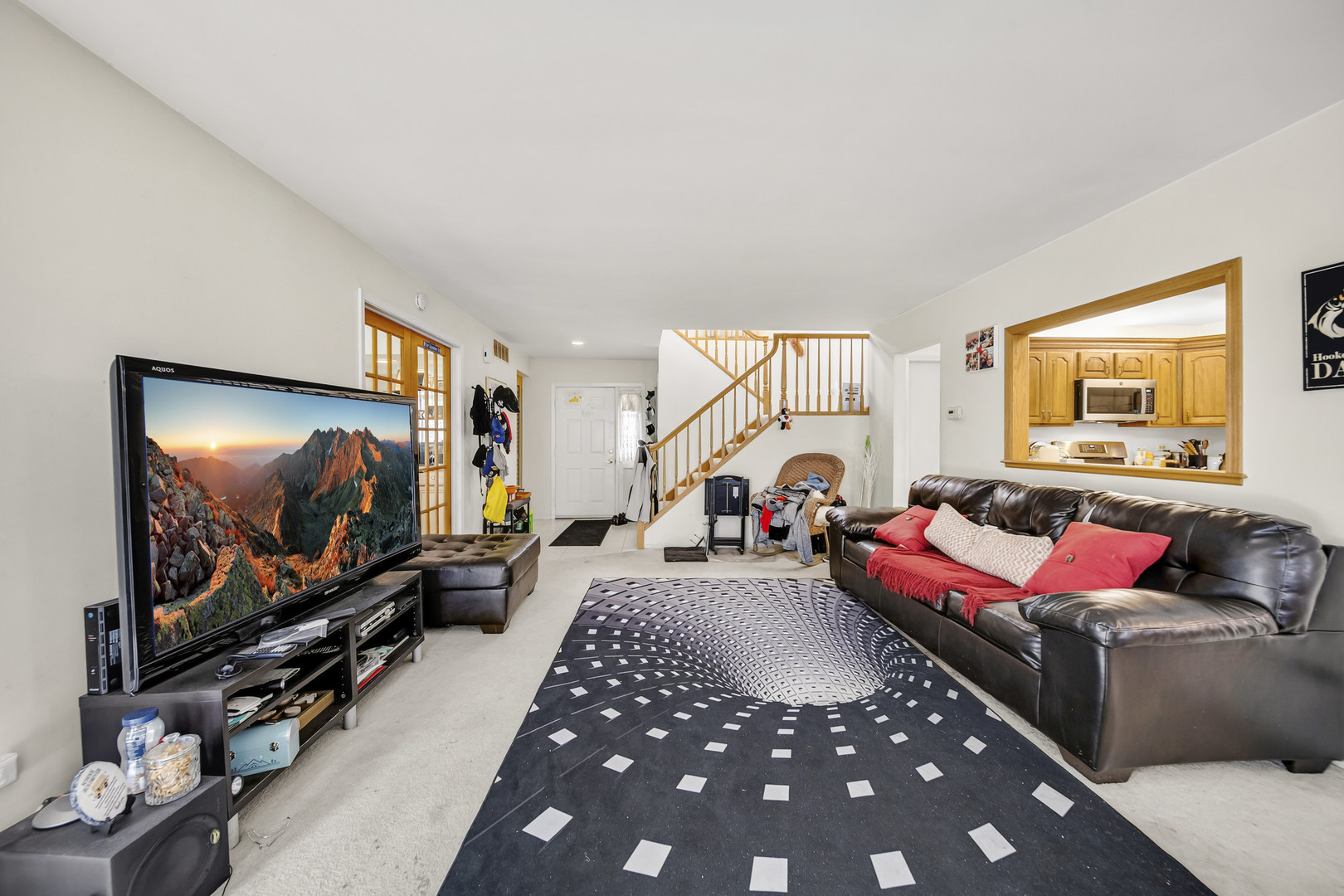 251 Tamarack Drive Property Photo 11