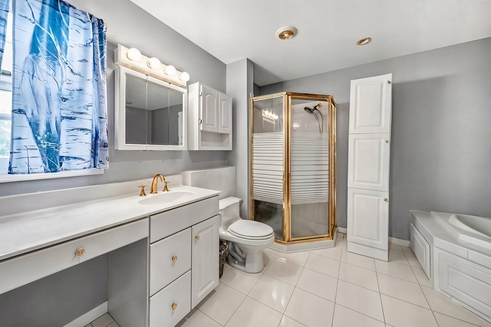 251 Tamarack Drive Property Photo 41