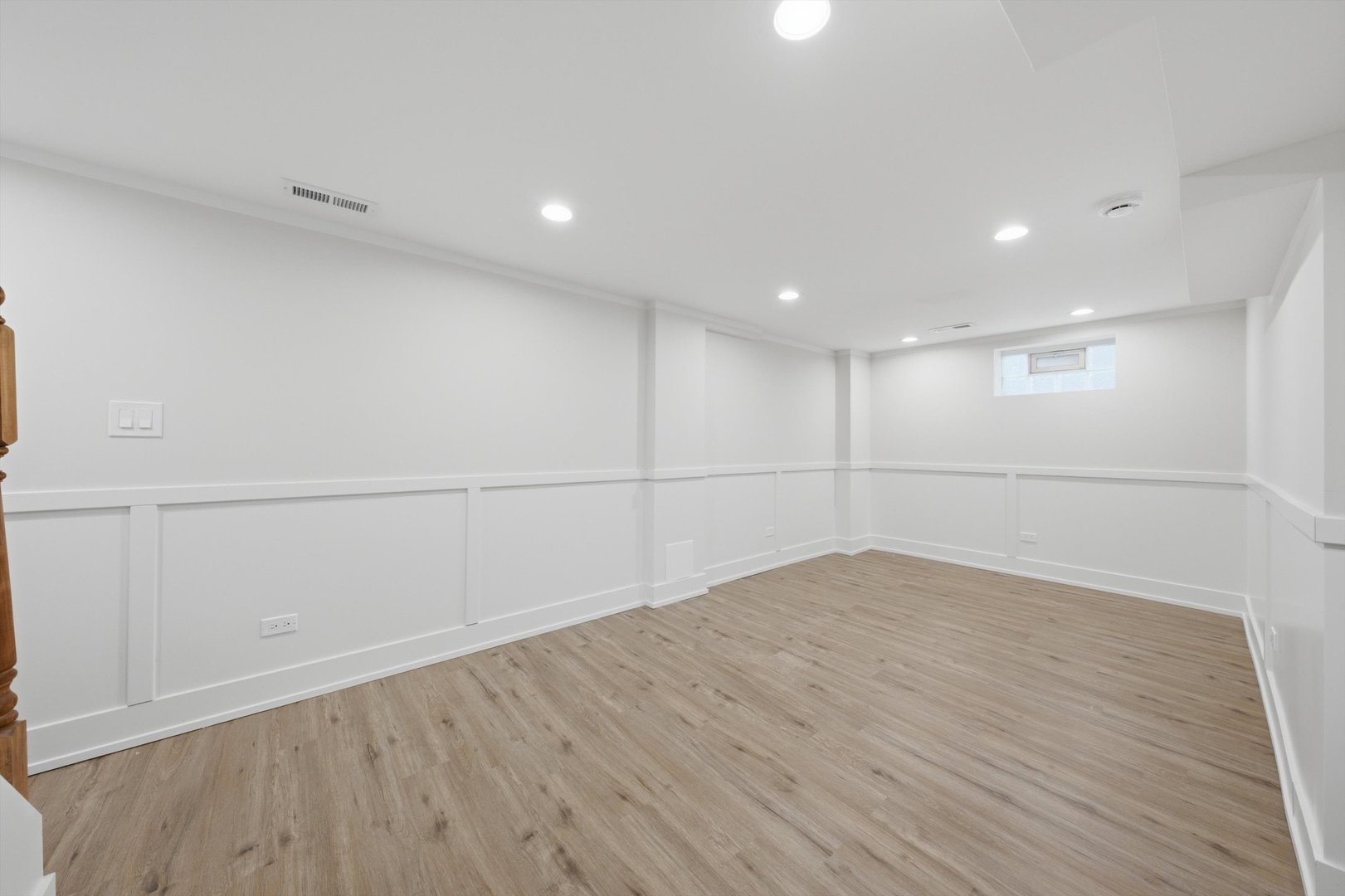 9137 S Essex Avenue Property Photo 29