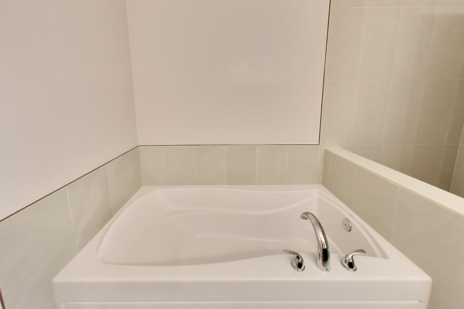 1586 Matthew Drive 1586 Property Photo 22