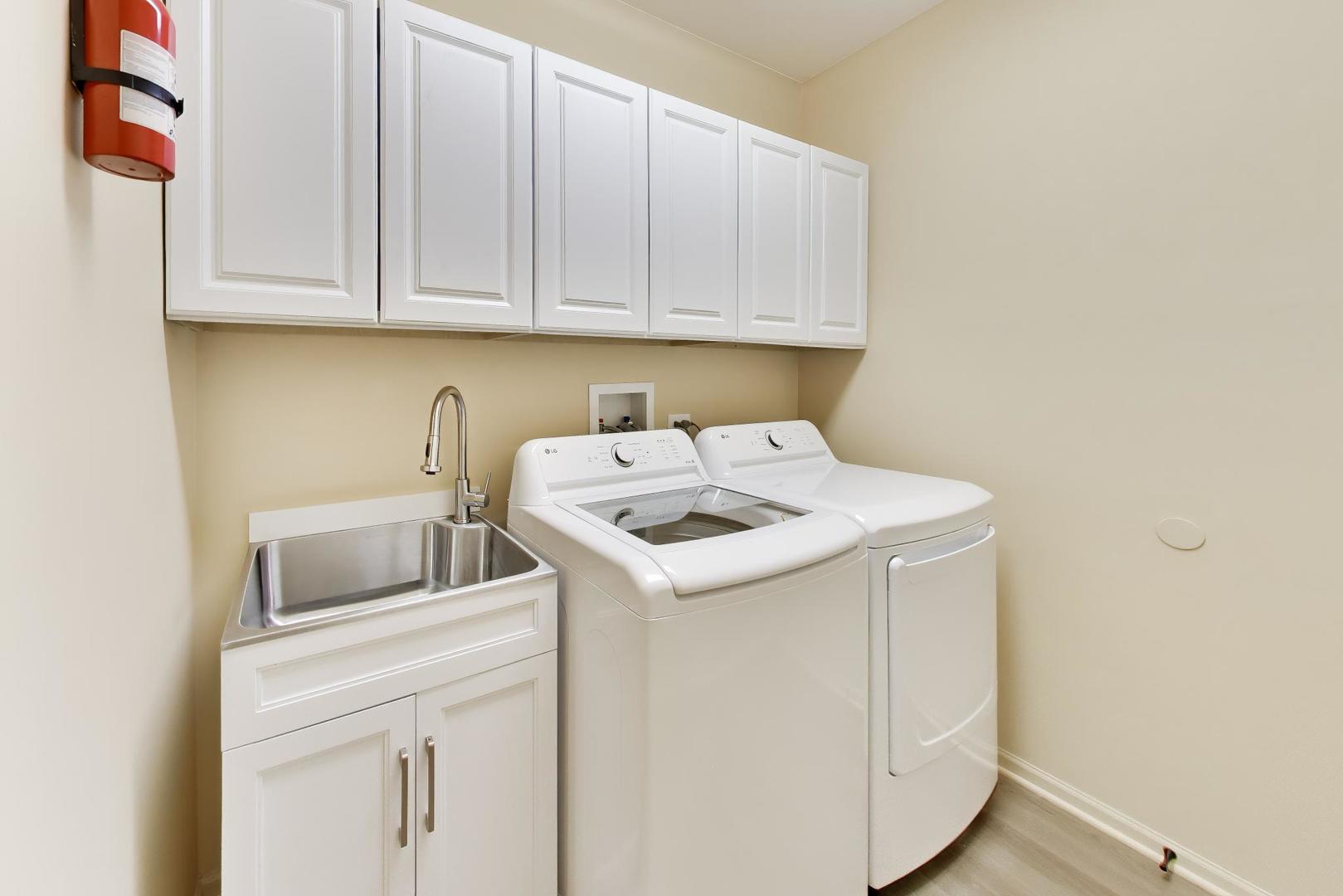 1586 Matthew Drive 1586 Property Photo 29