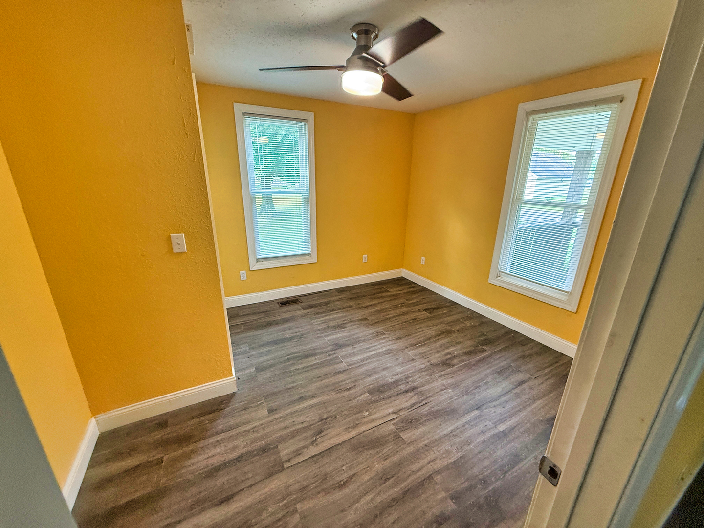 323 Austin Avenue Property Photo 10