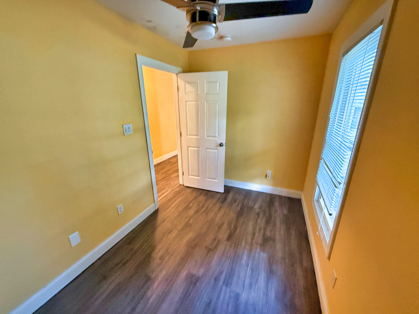 323 Austin Avenue Property Photo 35