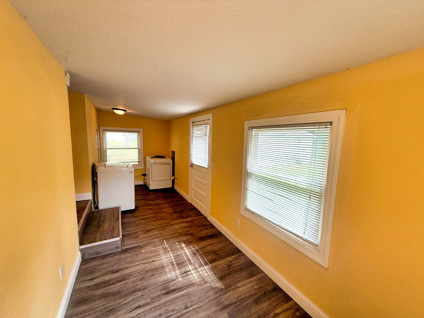 323 Austin Avenue Property Photo 37