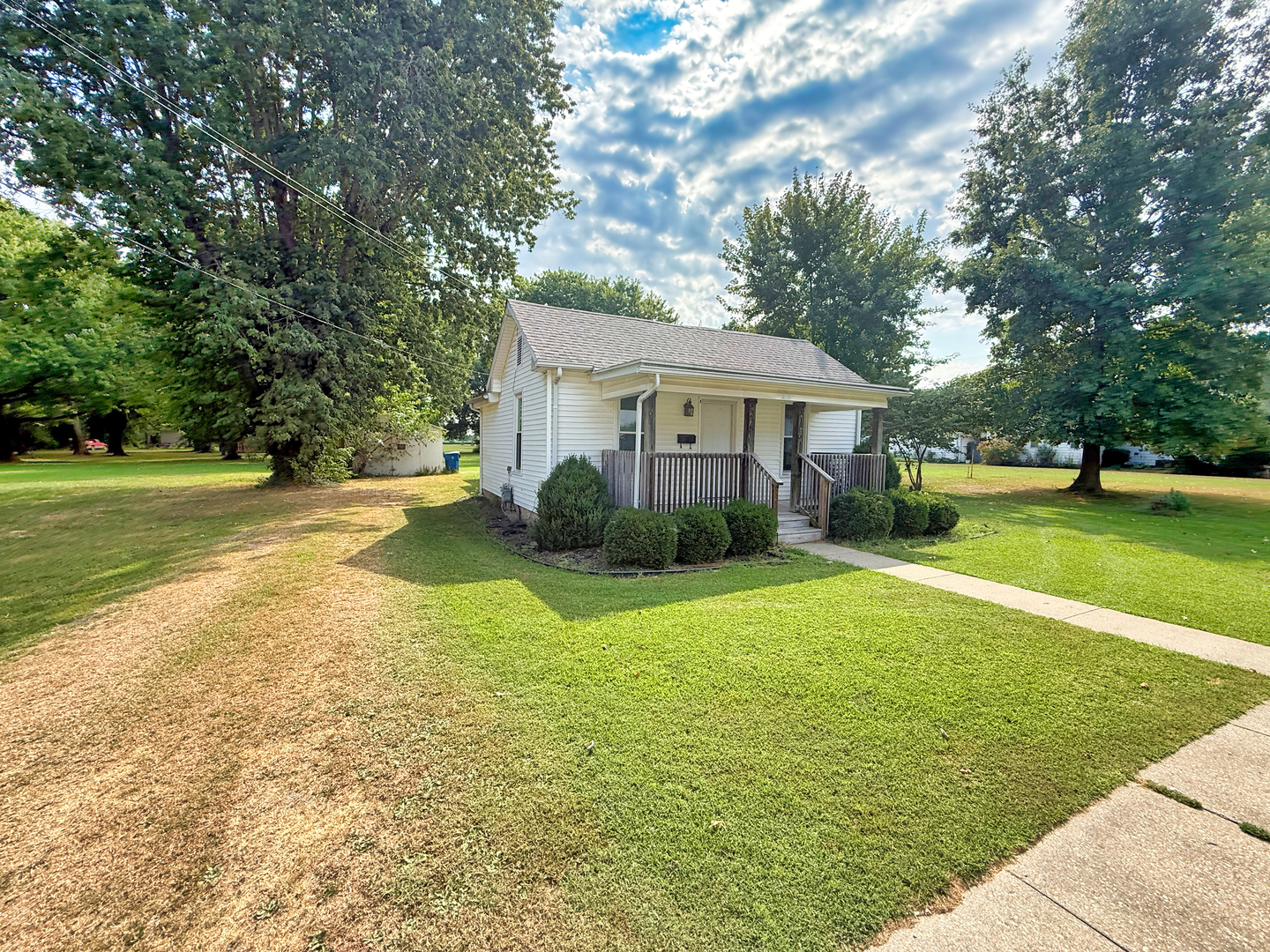 323 Austin Avenue Property Photo 47