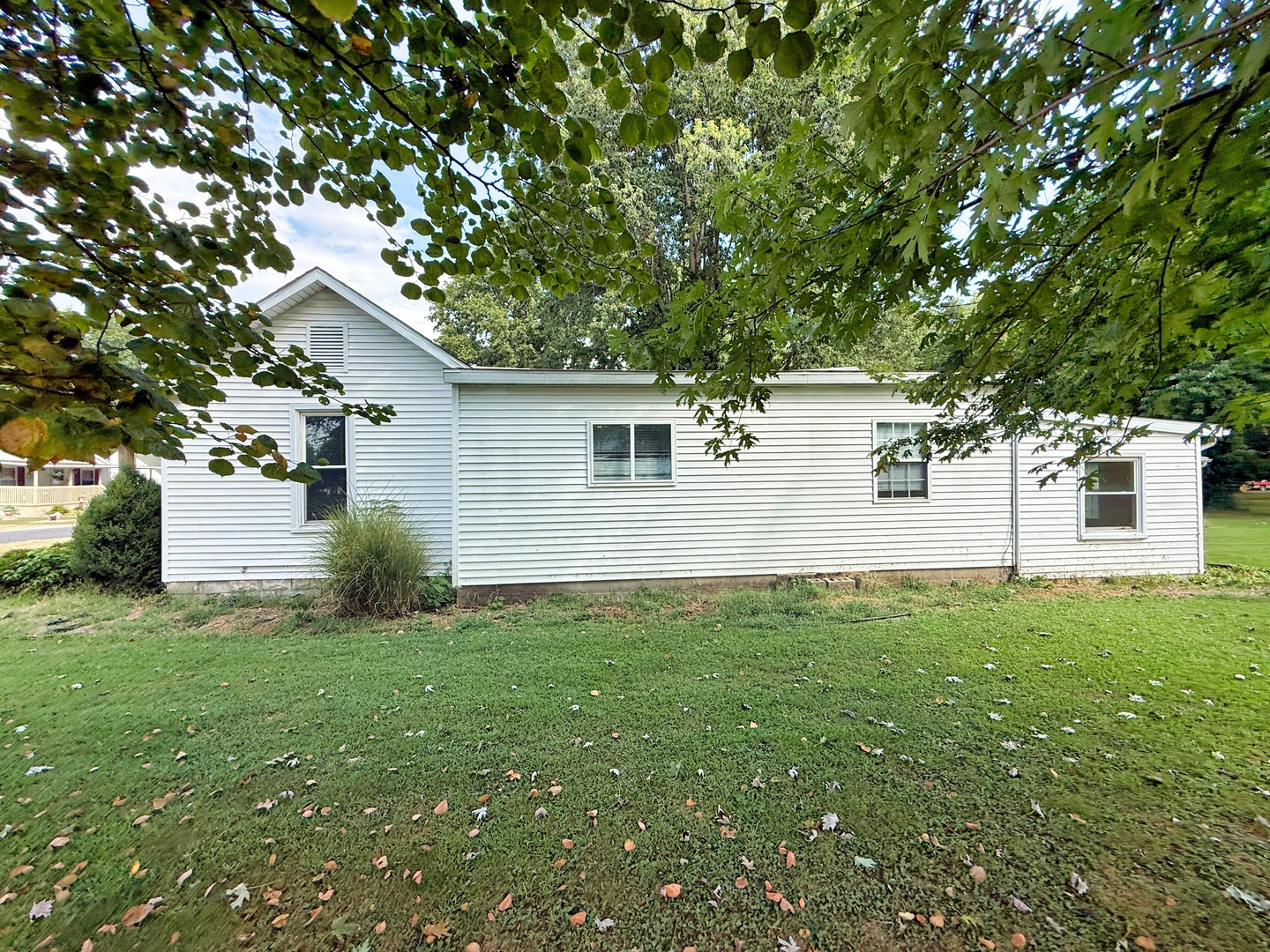 323 Austin Avenue Property Photo 60