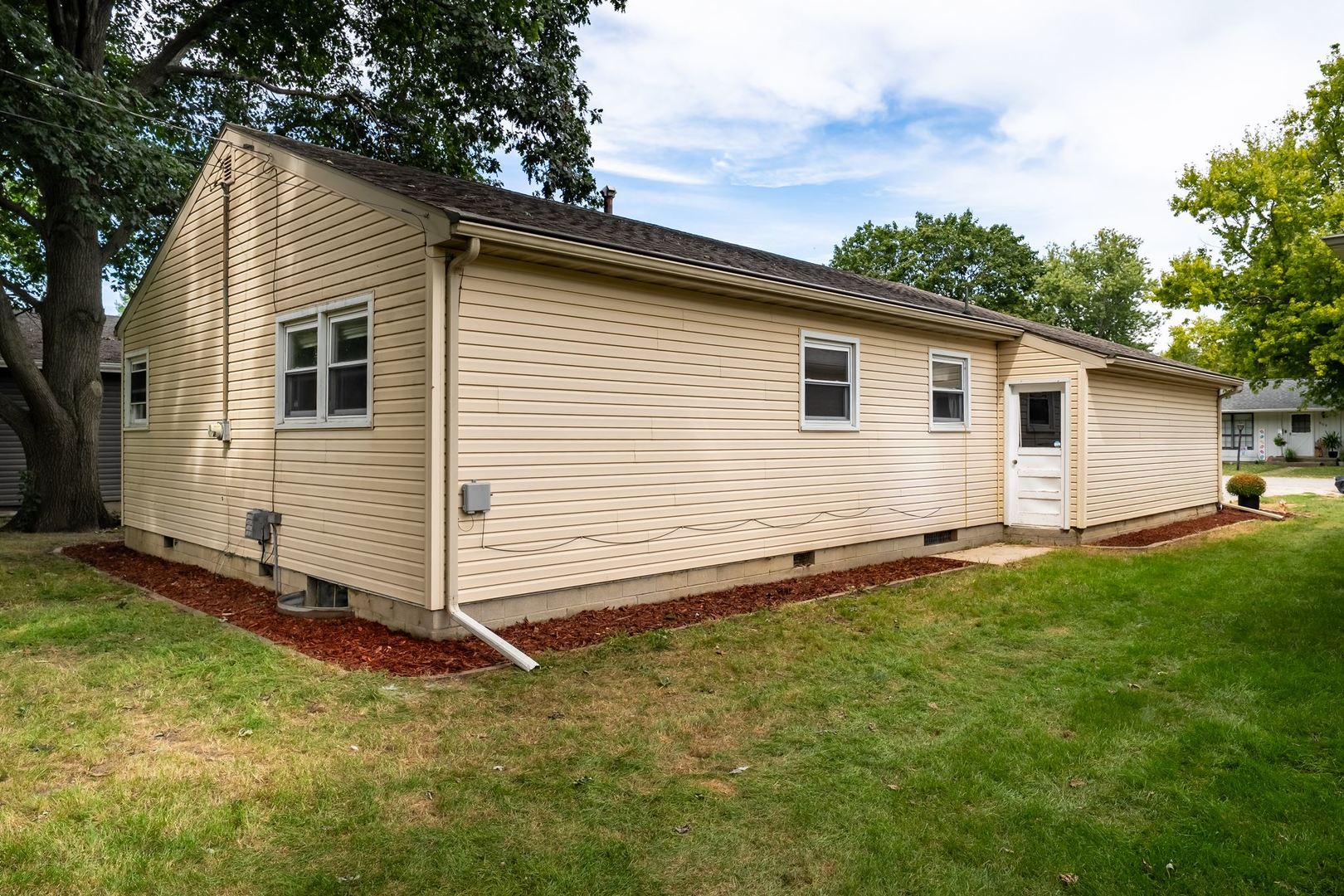 608 E Payson Street Property Photo 26
