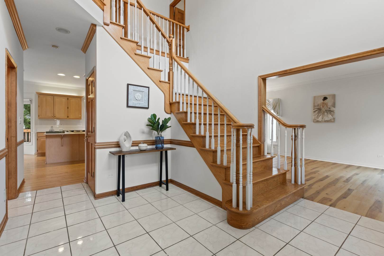 2704 Shellingham Drive Property Photo 2