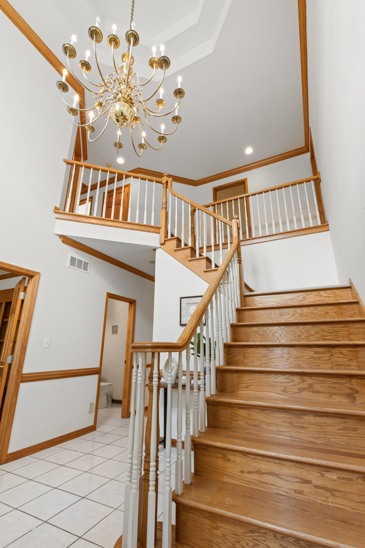 2704 Shellingham Drive Property Photo 3
