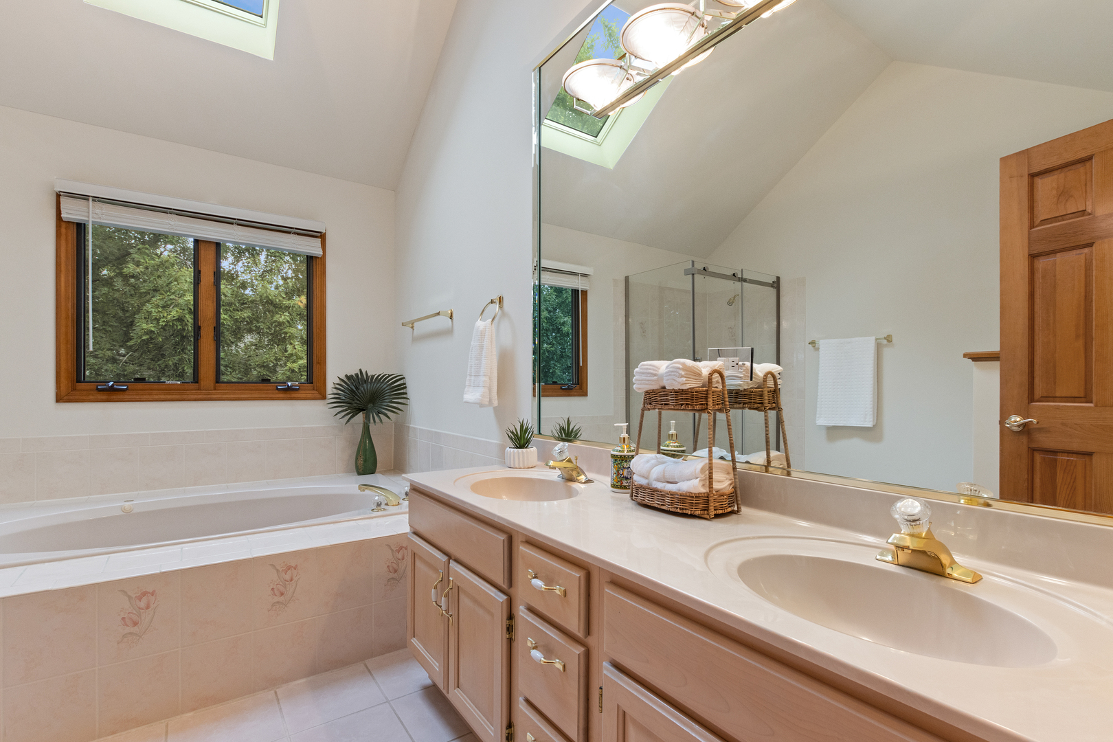 2704 Shellingham Drive Property Photo 25