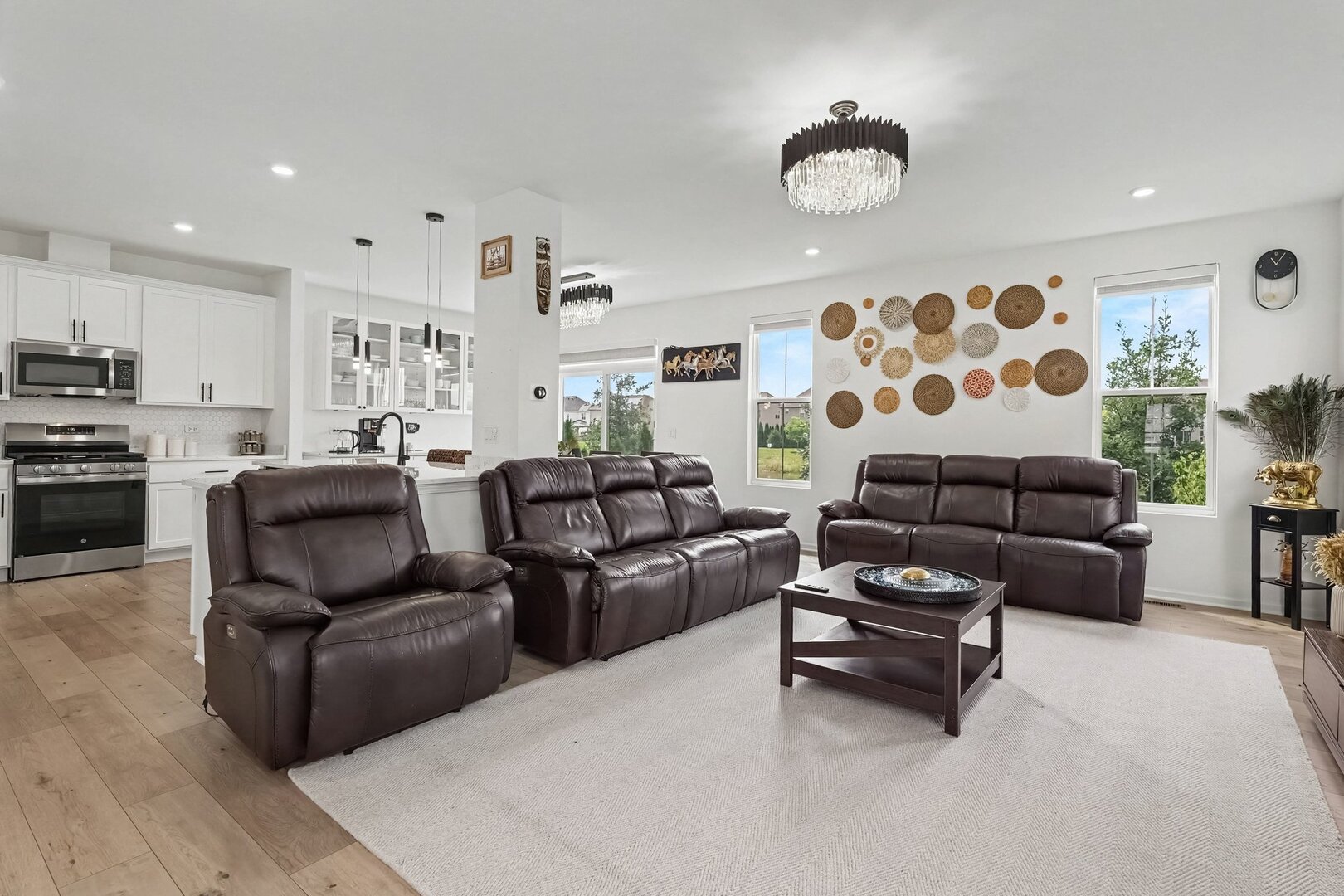 4414 Chelsea Manor Circle Property Photo 6