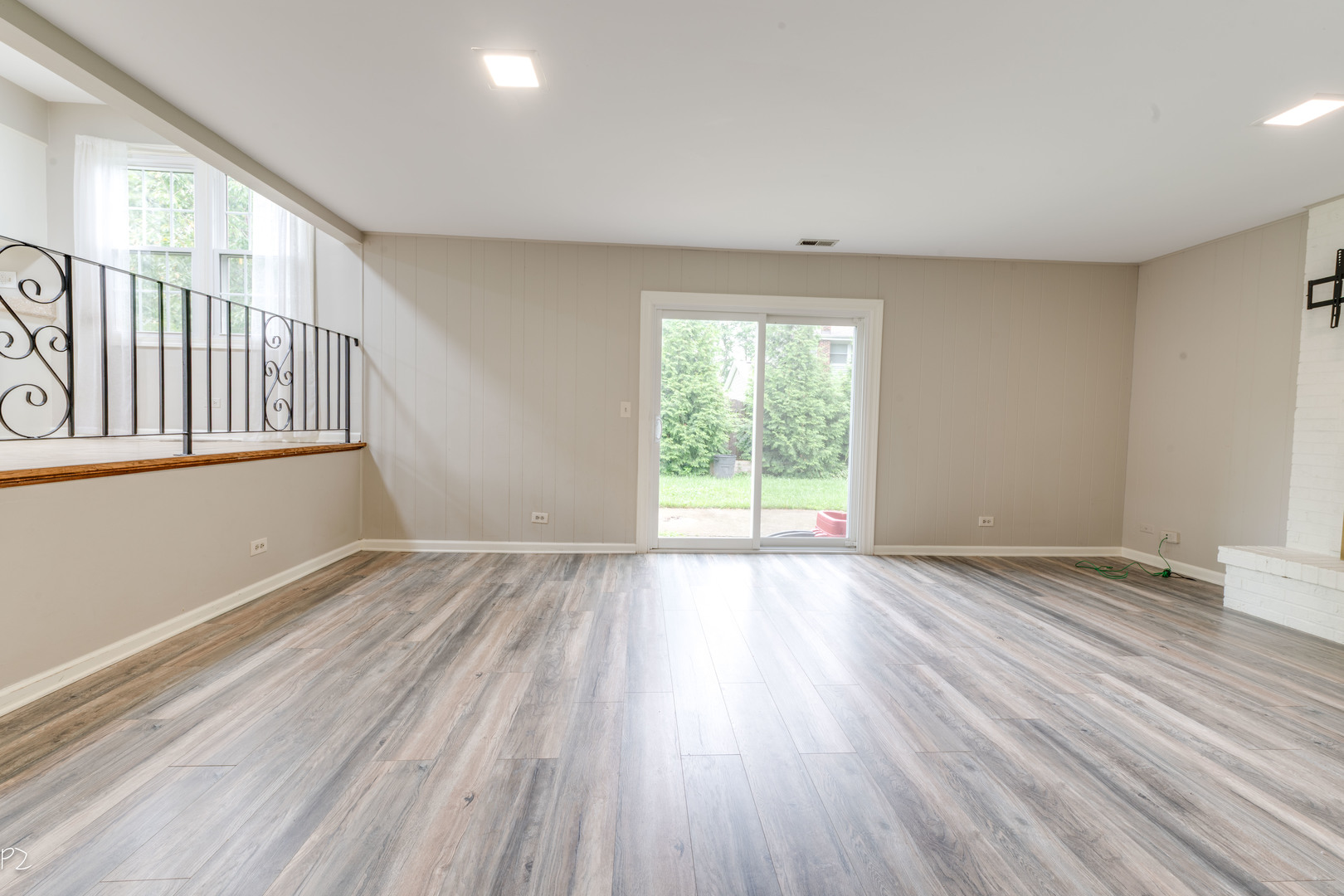 5s735 Park Meadow Drive Property Photo 8
