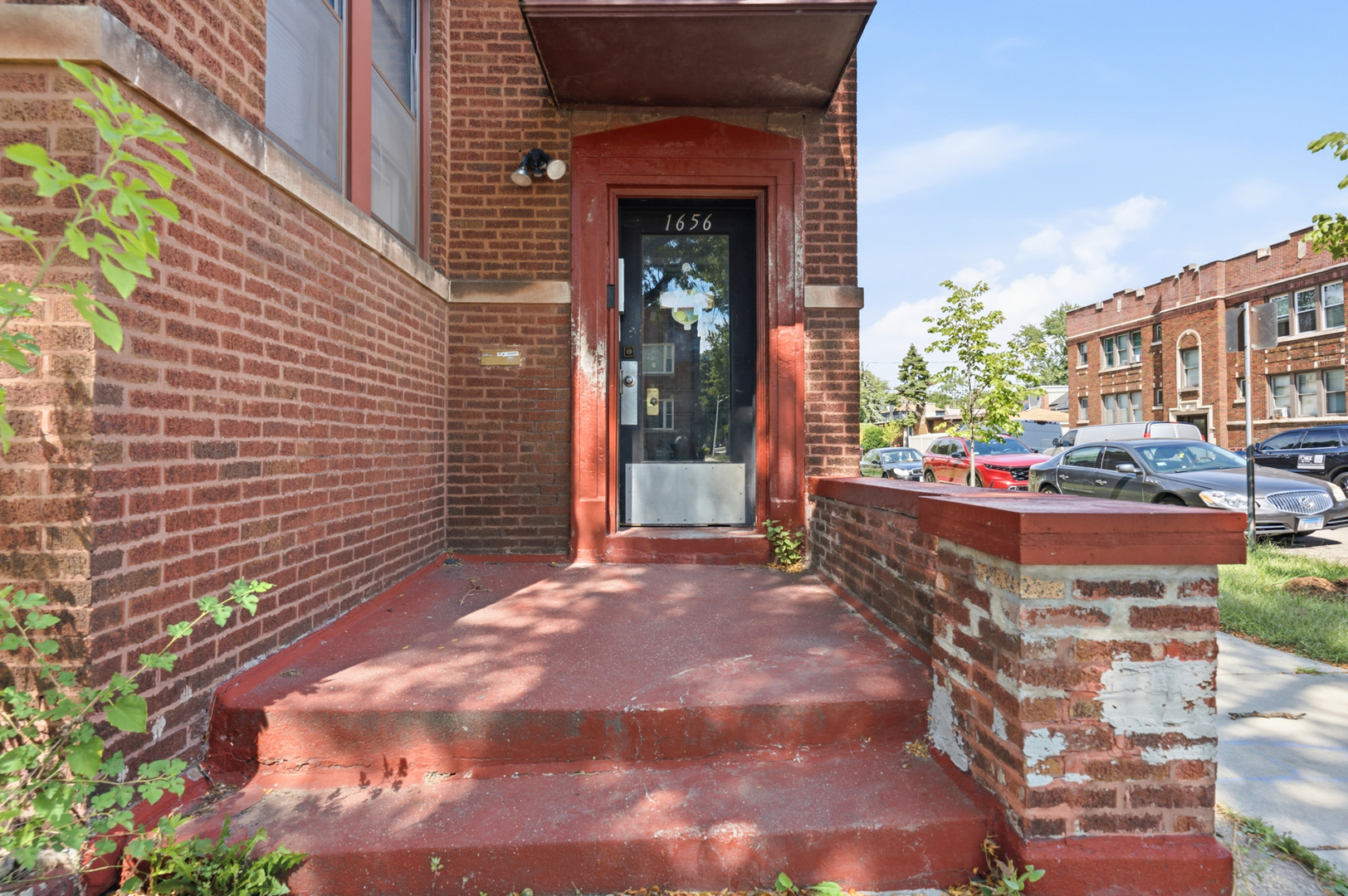 1656 E 84th Street Property Photo 3