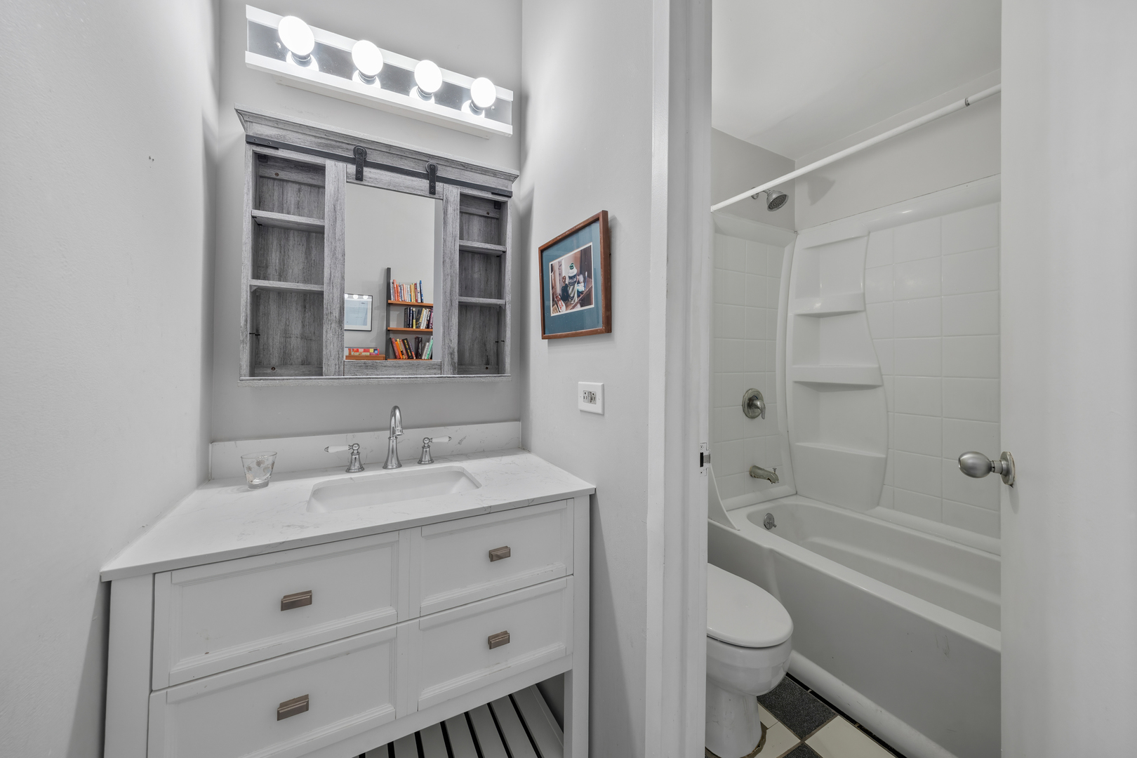 600 S Dearborn Street 314 Property Photo 14