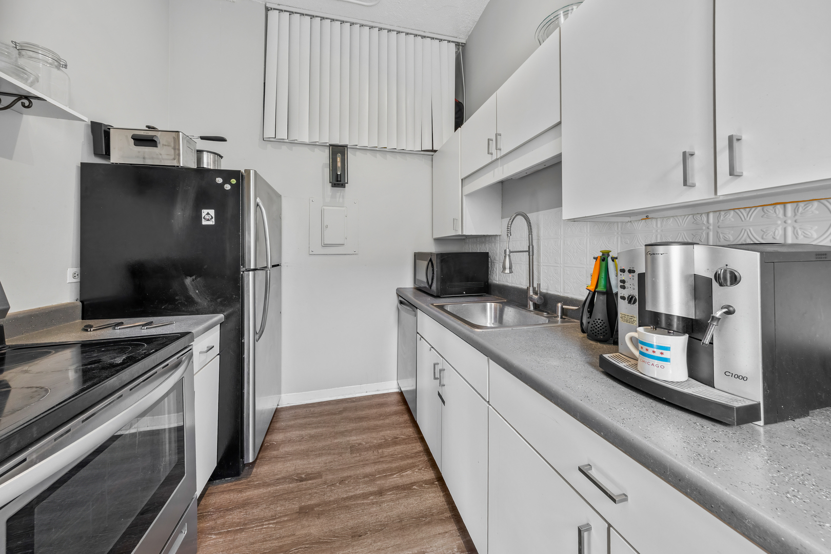600 S Dearborn Street 314 Property Photo 16