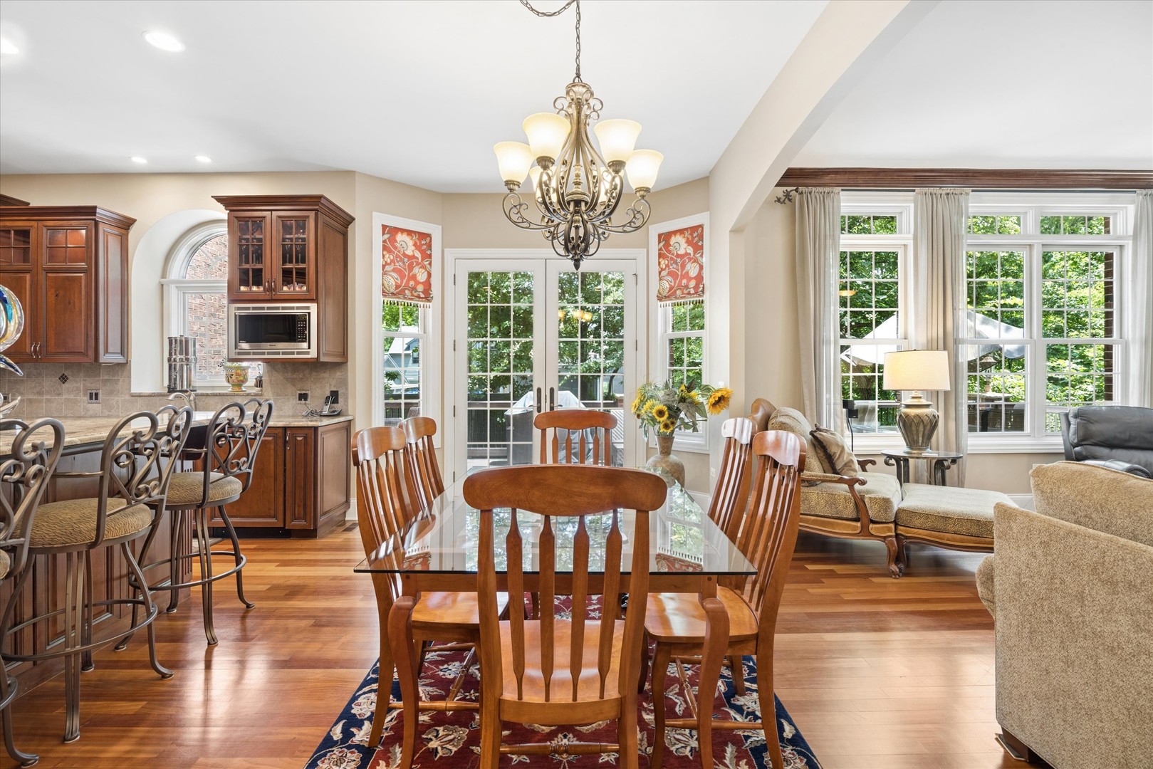 616 Driftwood Court Property Photo 12