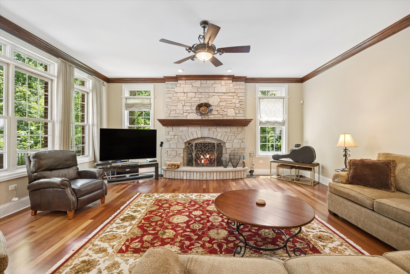 616 Driftwood Court Property Photo 14