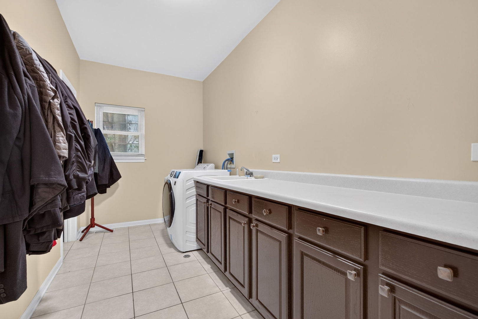 958 Premrose Court Property Photo 13