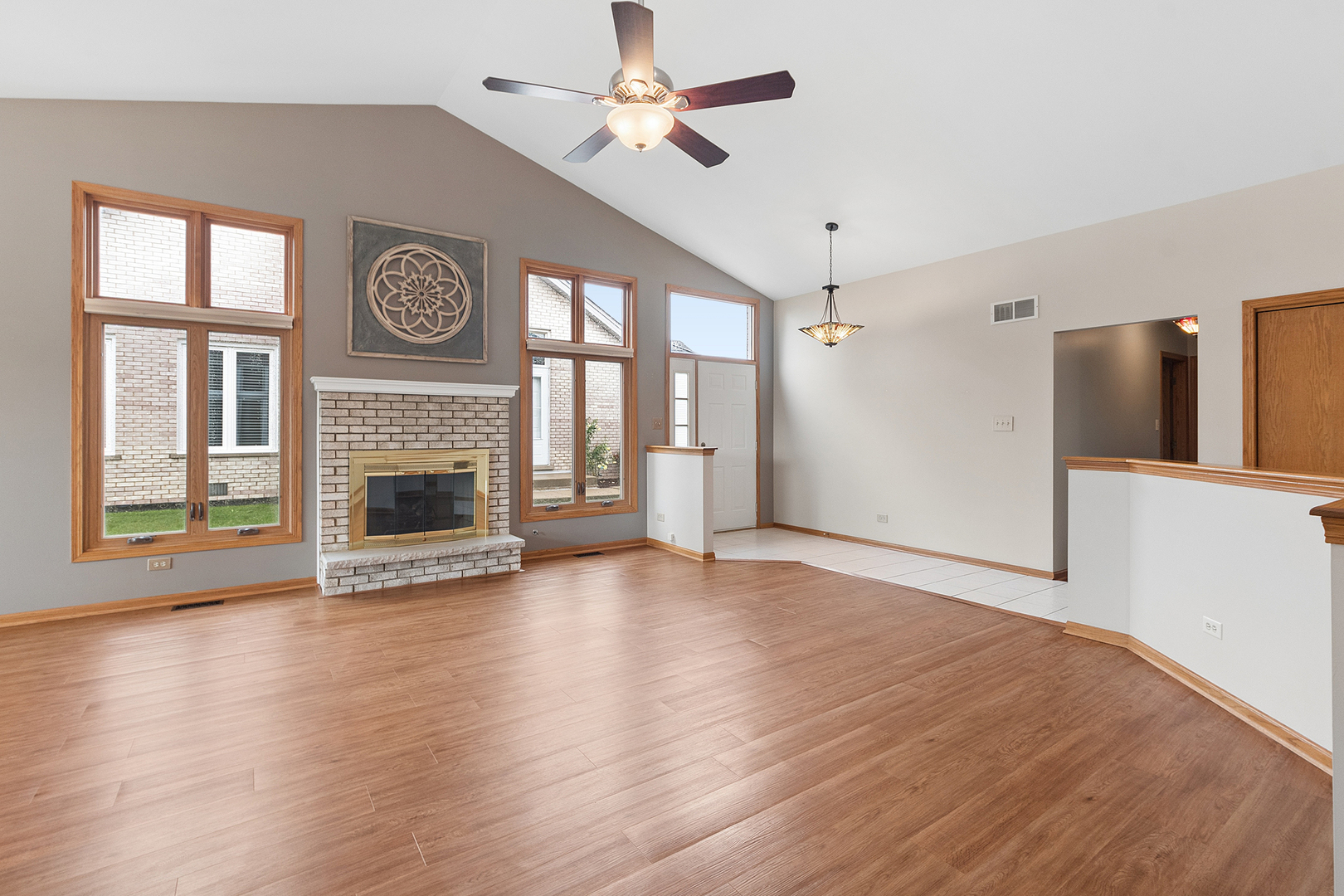 18130 Pheasant Lake Drive Property Photo 5