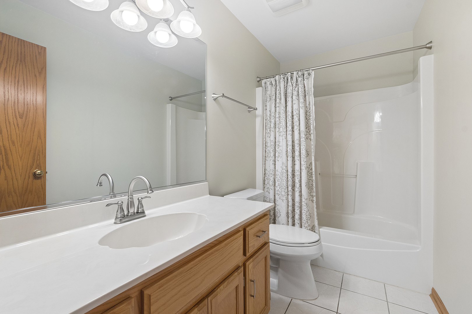 18130 Pheasant Lake Drive Property Photo 18