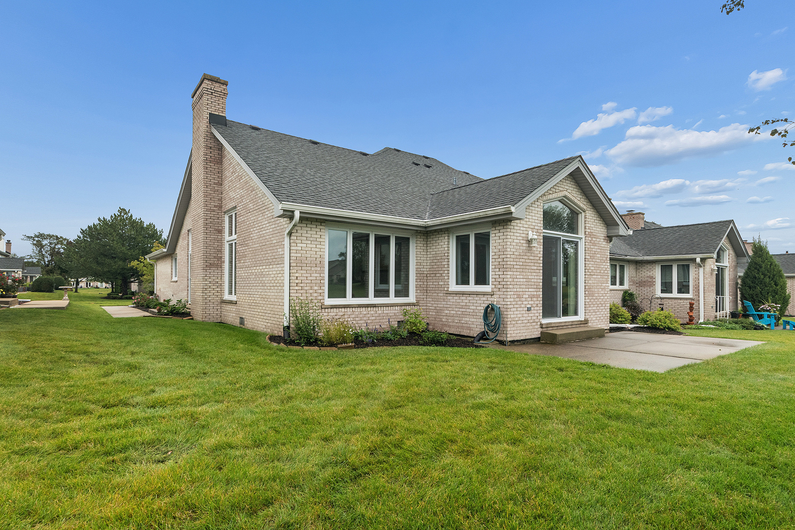 18130 Pheasant Lake Drive Property Photo 23