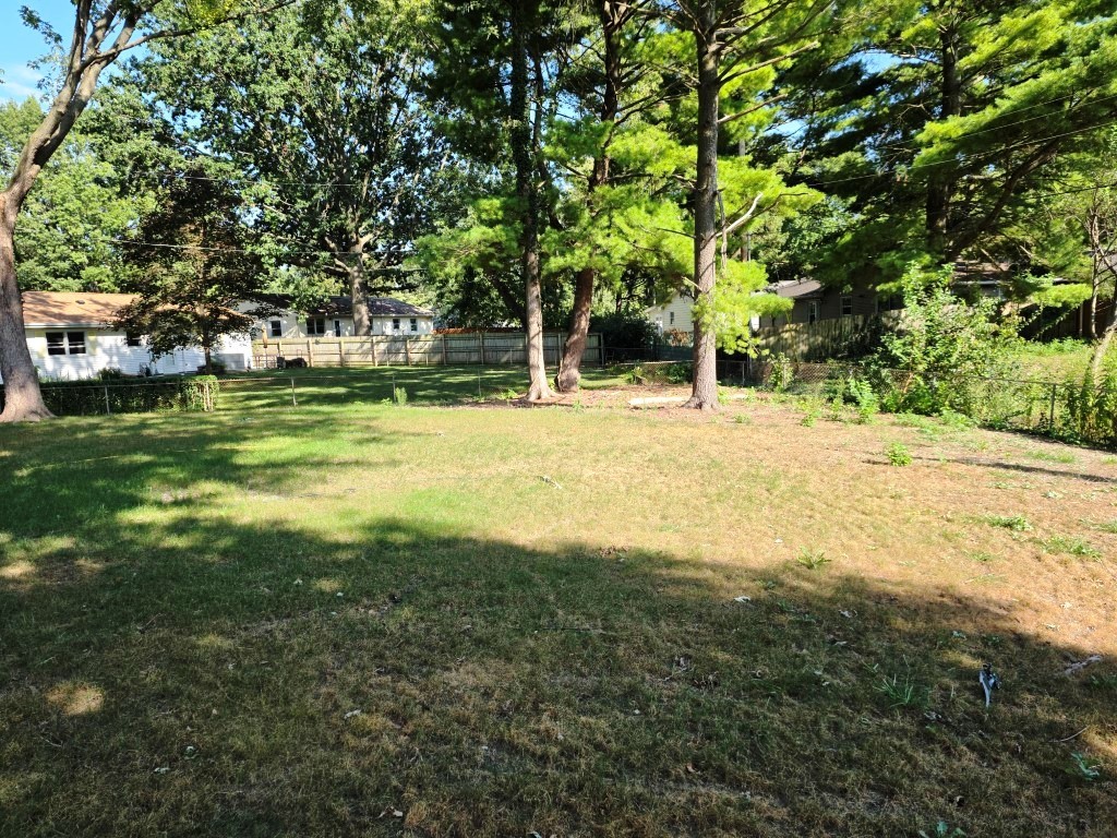 2303 Brookhaven Drive Property Photo 33