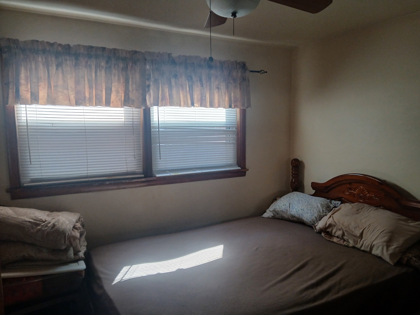 7129 S Oakley Avenue Property Photo 3