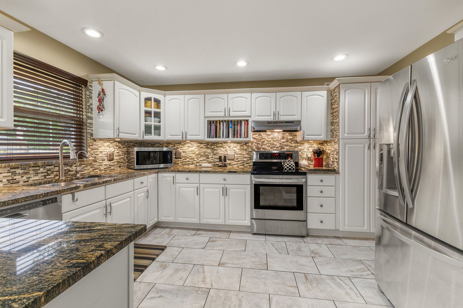 500 Illinois Road Property Photo 12