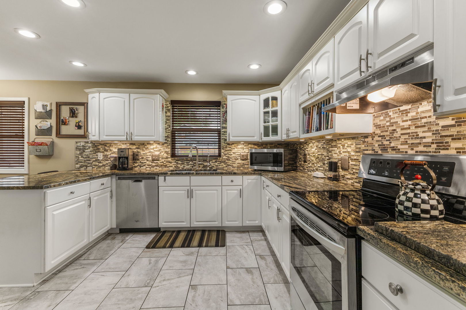 500 Illinois Road Property Photo 13