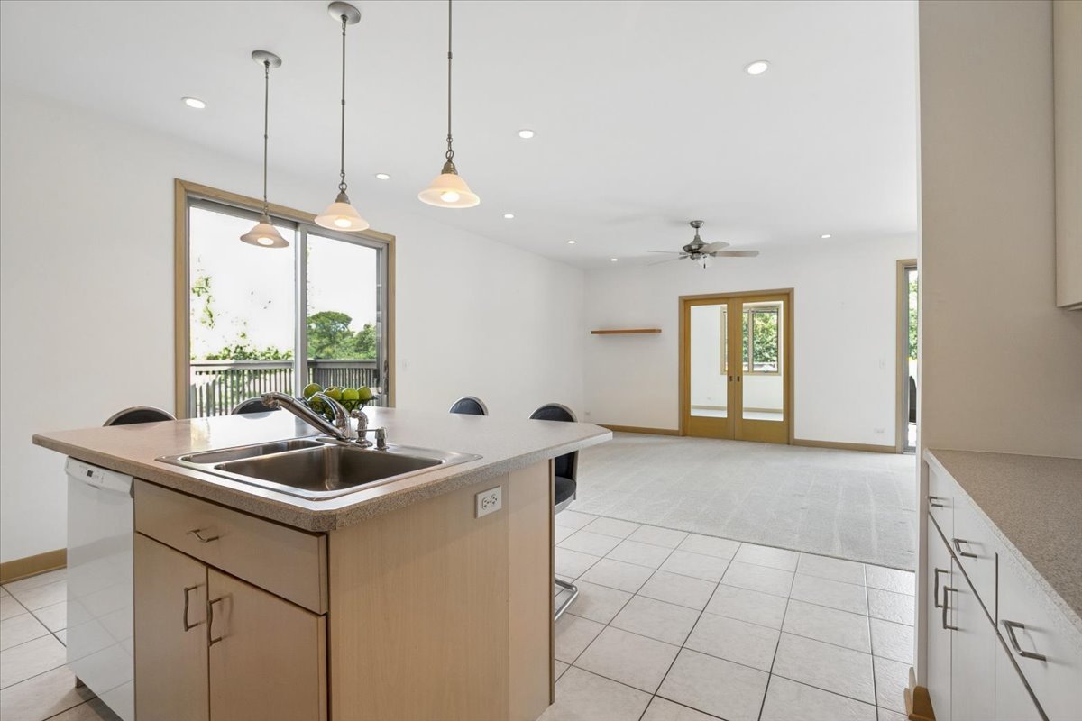 27175 N Gilmer Road Property Photo 13